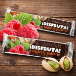 Темный шоколад Дисфрута на эритрите с малиной и фисташкой